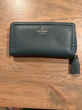 kate spade ♠️ Emerald/Orchard Street/Lacey Pebbled Leather Zip Wallet w/ tassel